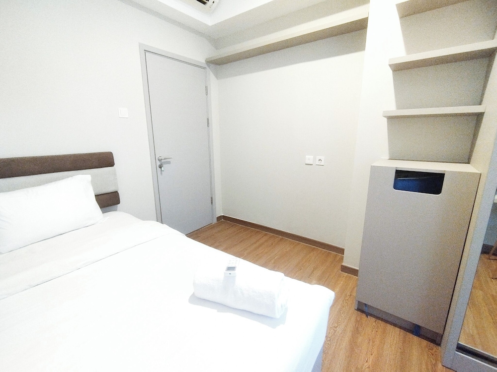Strategic 2Br At Grand Sungkono Lagoon Apartment