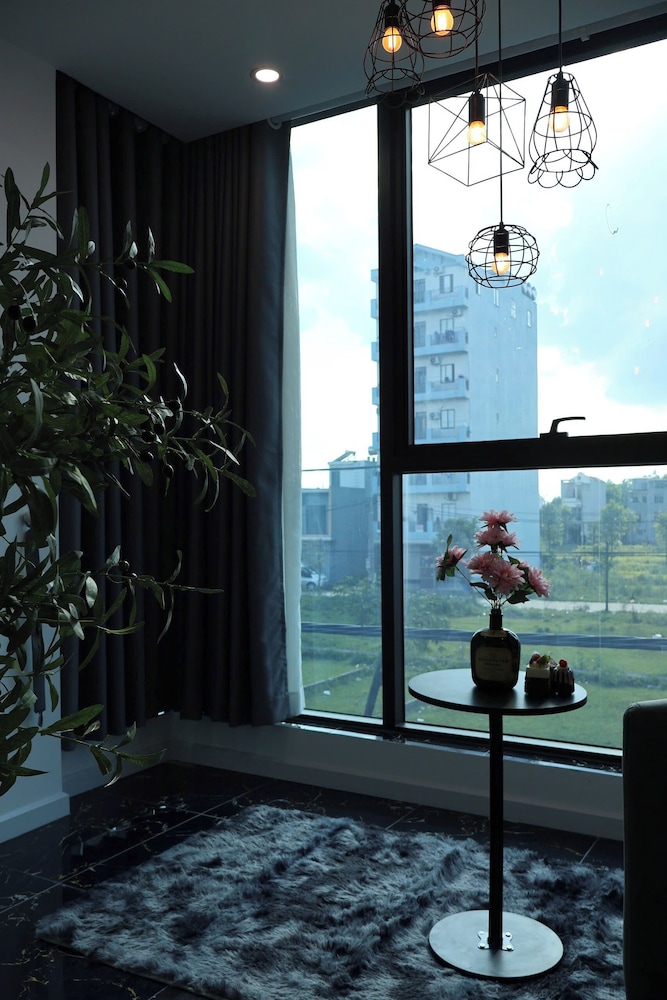 The Grand Diamond C Hotel