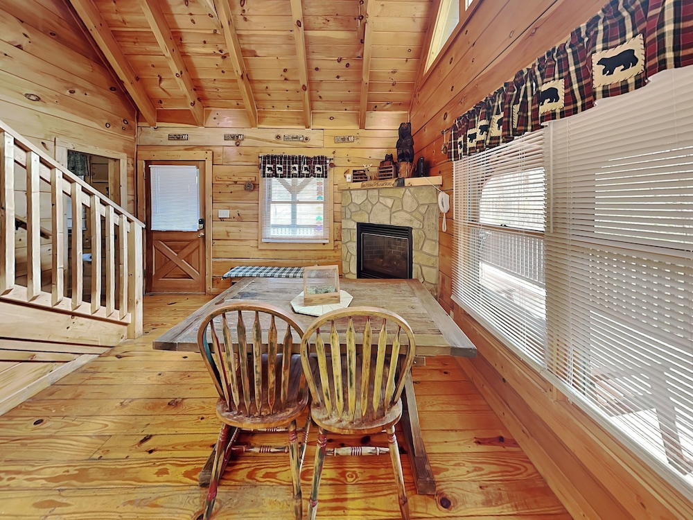 Scooter Bears Den by Jackson Mountain Rentals