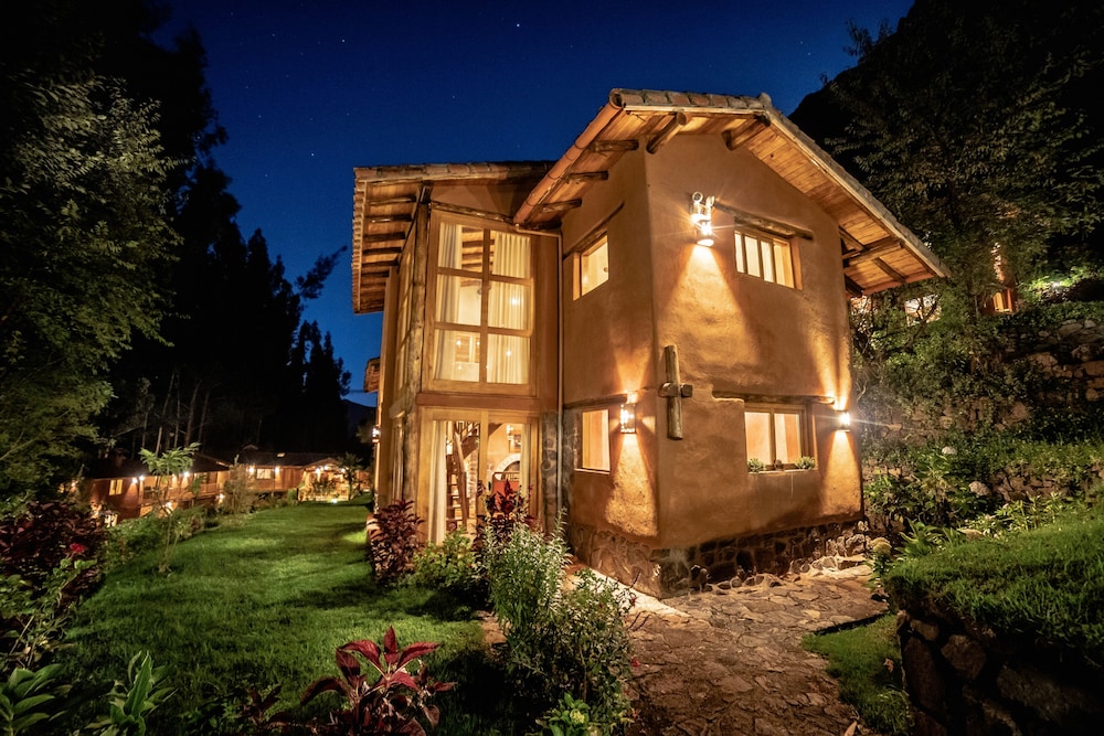 Sacred Dreams Lodge