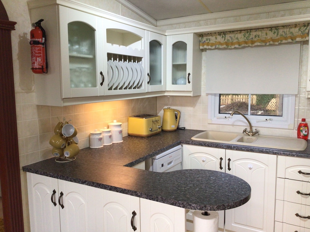 Lovely Holiday Home nr Kynance Cove view 5