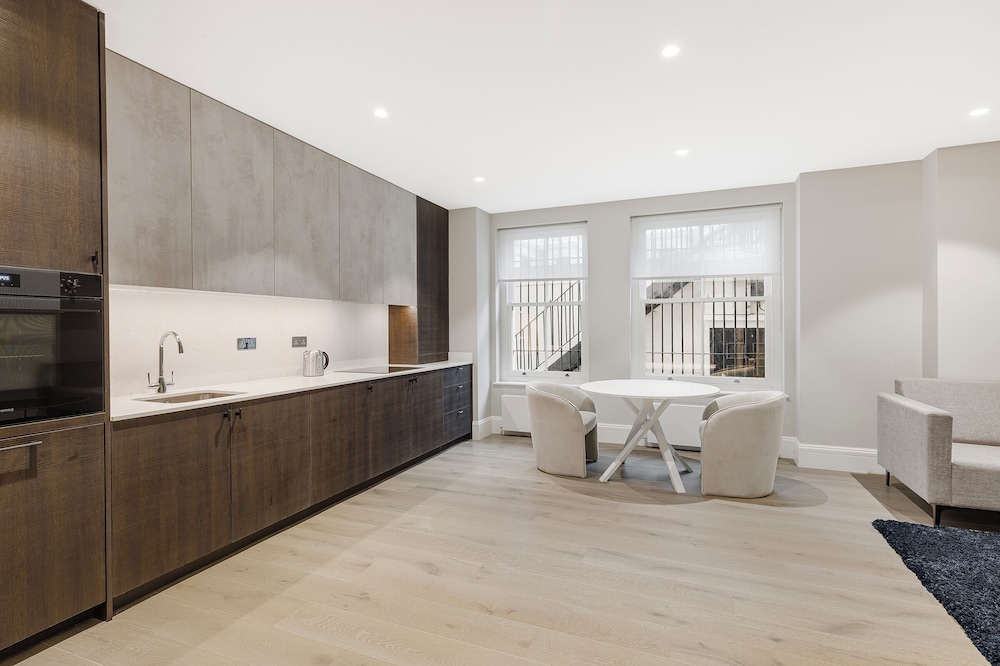 Collingham Road - 1 Bedroom Apartment III