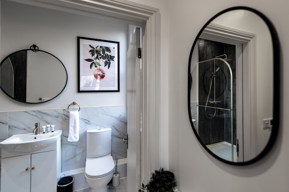 Elm Bank Suites