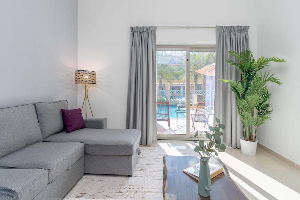 Simply Comfort Suites in Sarai Palm Jumeirah