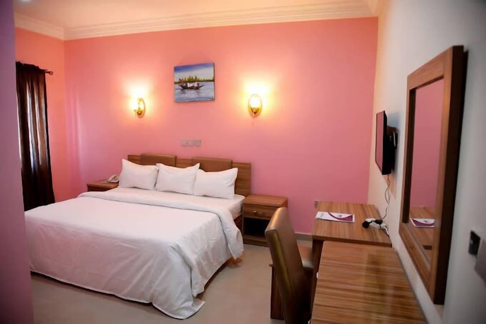 One World Luxury Hotel