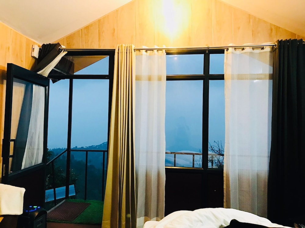 Navira Hills Cottages Kanatal