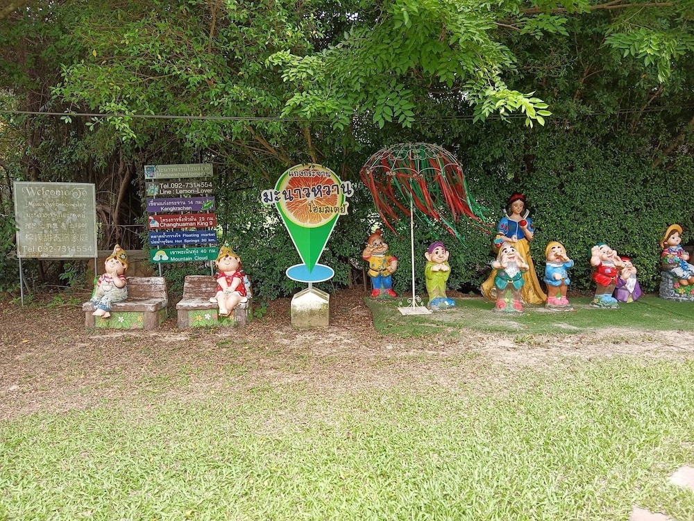 Photo 44