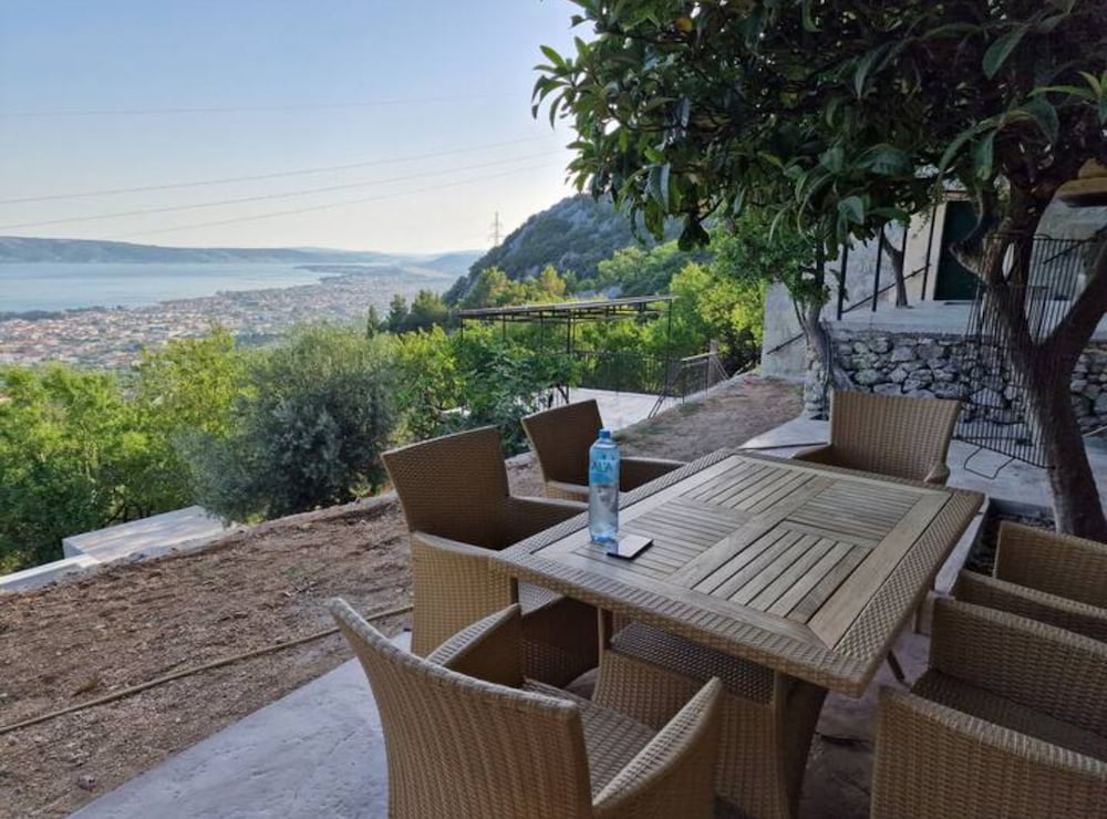 Stone House Bay View - Kaštel Lukšić
