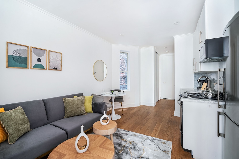1 BR Gem in Prime Location of NYC