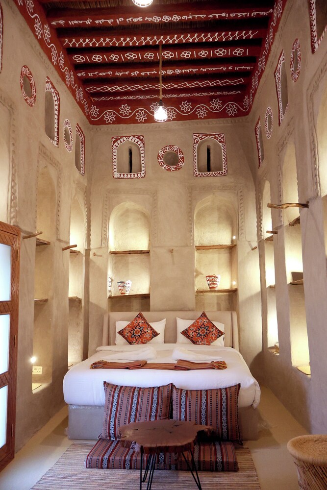 Bait Al Muallem by Nomad Inn