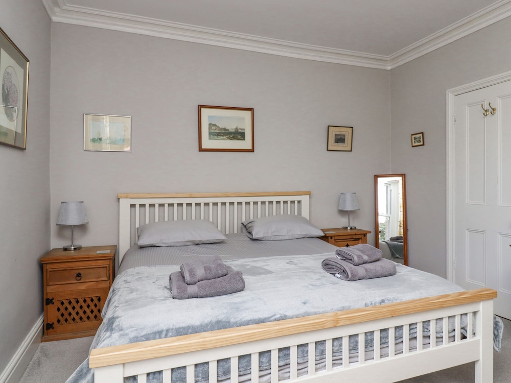 3 Hamilton Terrace