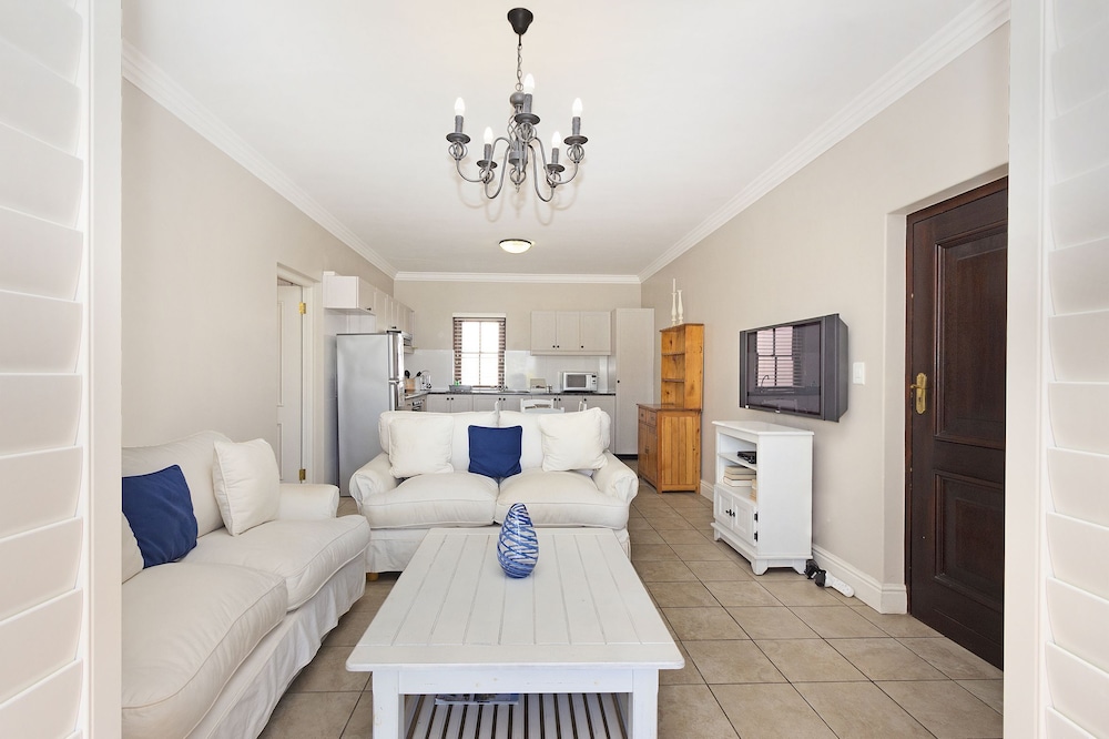 Winelands Golf Lodges at De Zalze