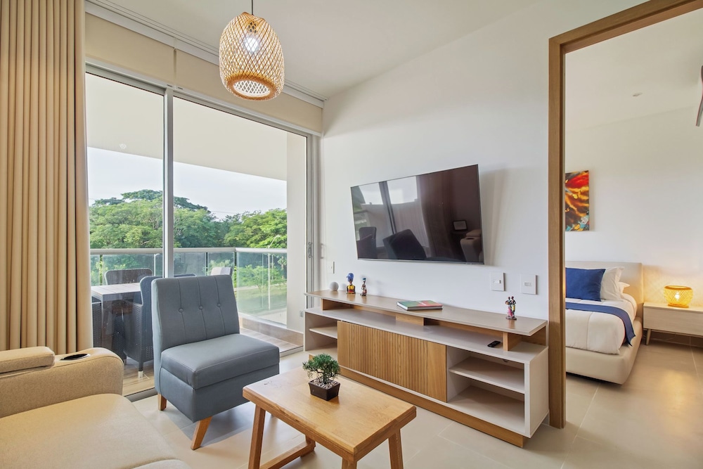 Baia Kristal Cartagena By HostPro