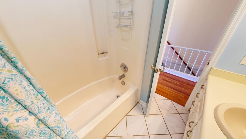 One Marsh Creek by Tybee Vacation Rentals