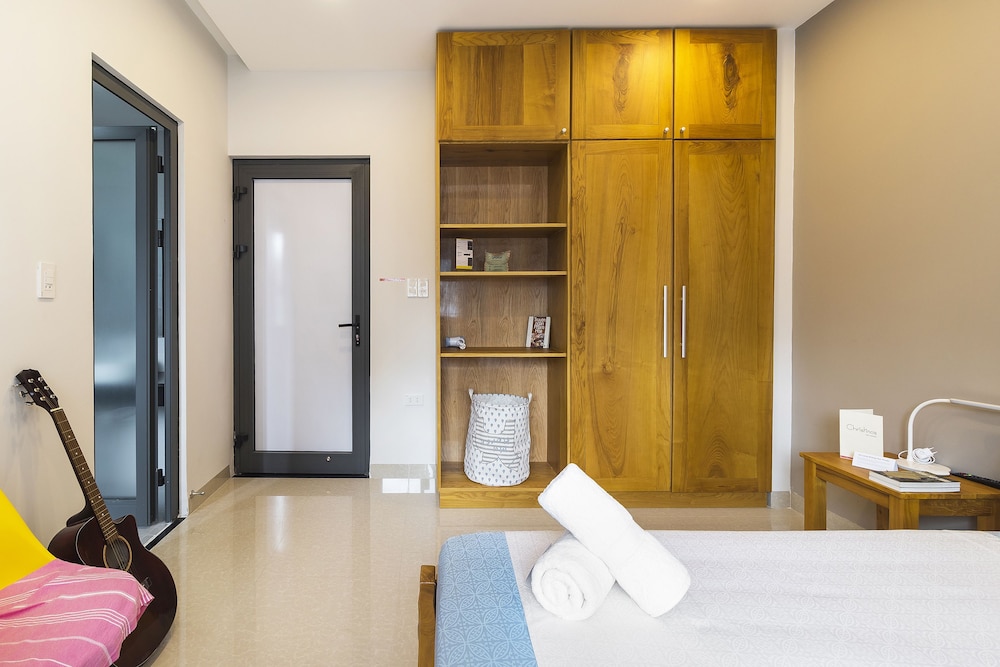 Pedersen Hostel