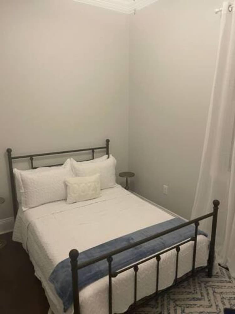 Stylish Stay Haven 6 view 3