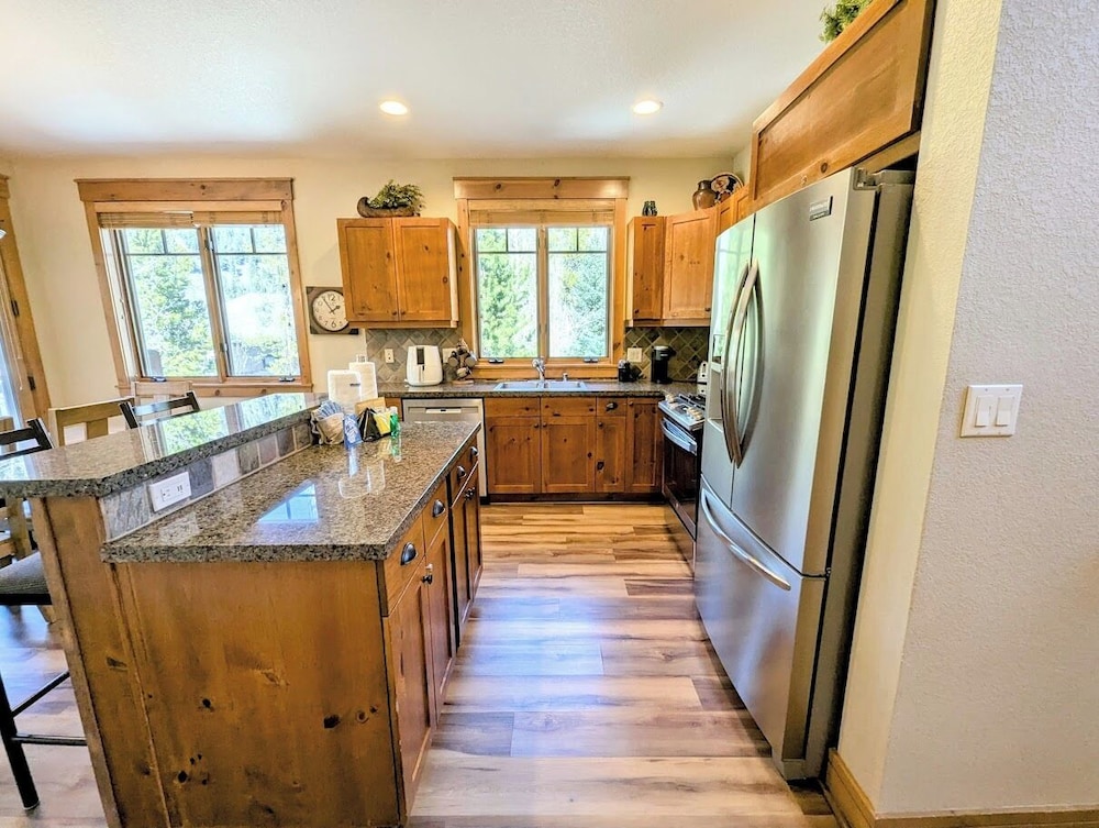 Settlers Creek 6521
