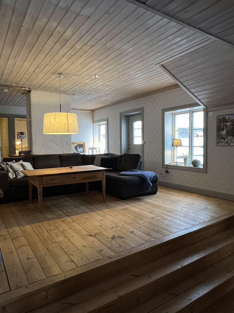 Chinova Mötesgård