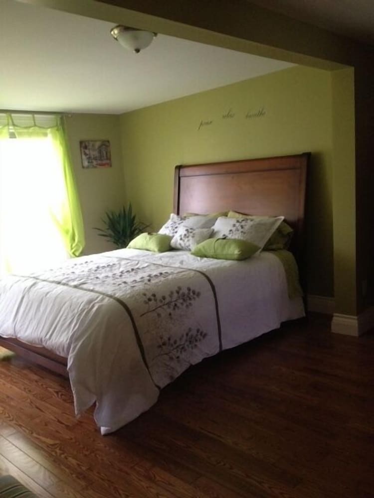 Rice House Vacation Rental - Image 3