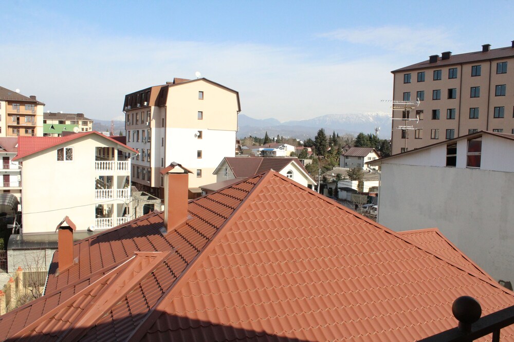 Alisa Guest House