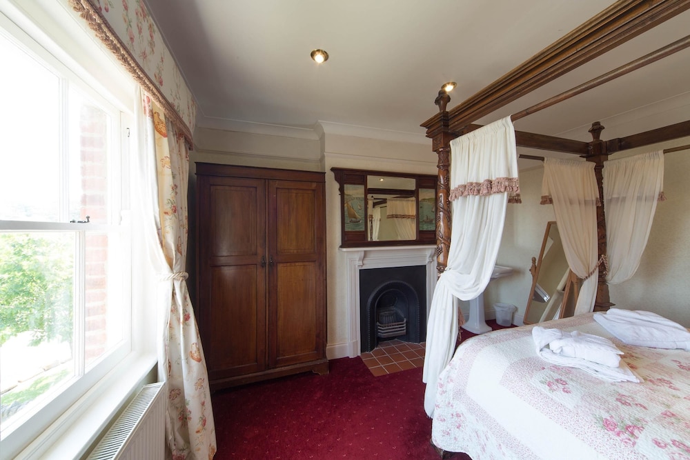 Herston Log Cabins and Holiday Lodges