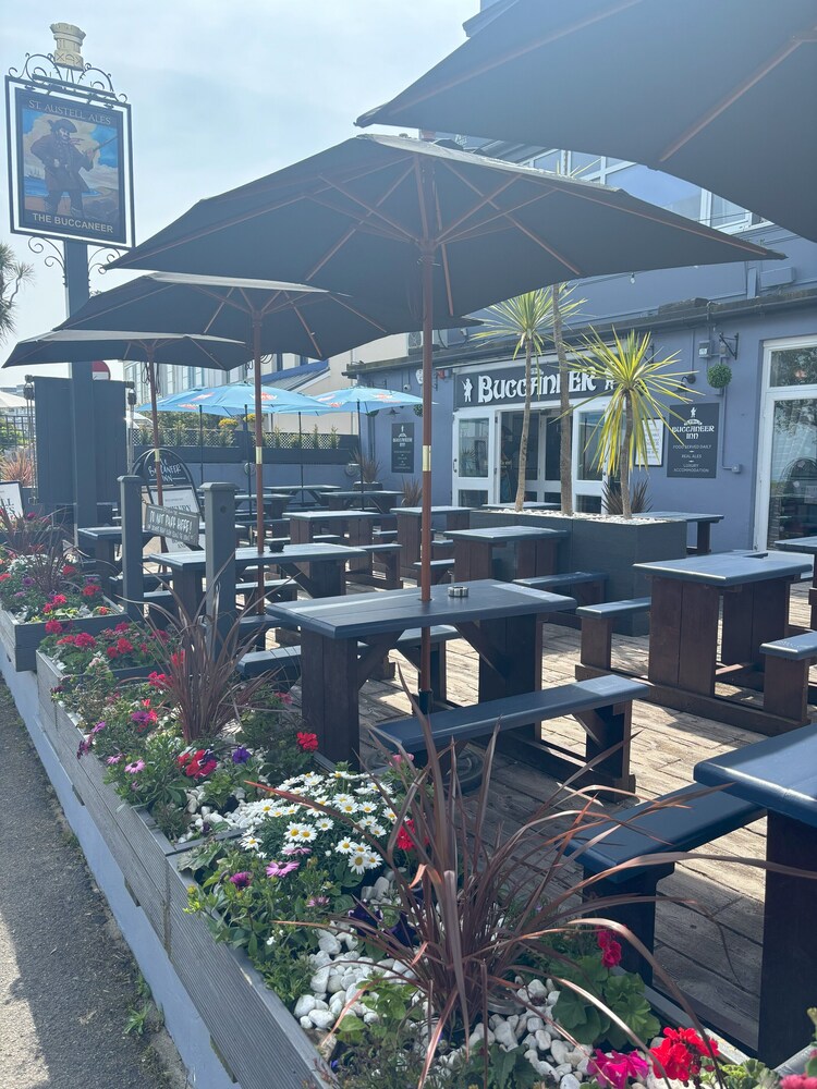 The Buccaneer Inn