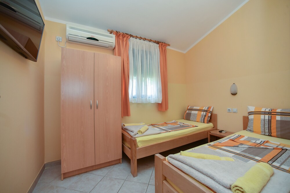 Photo 40