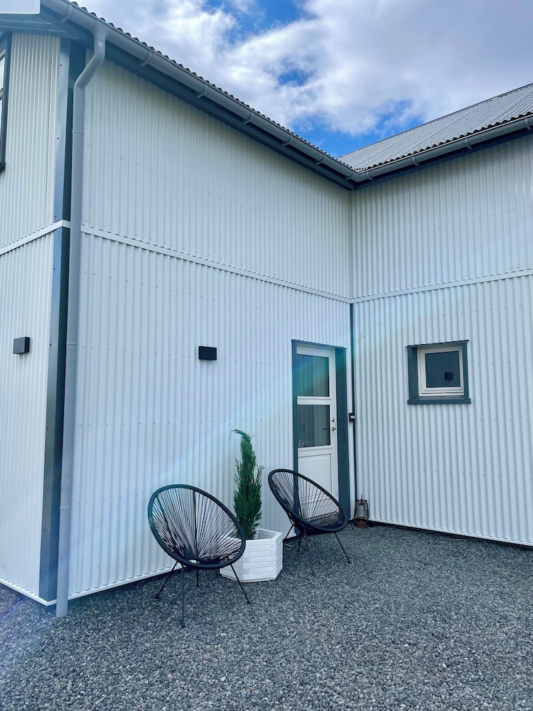 Lindarholl Guesthouse