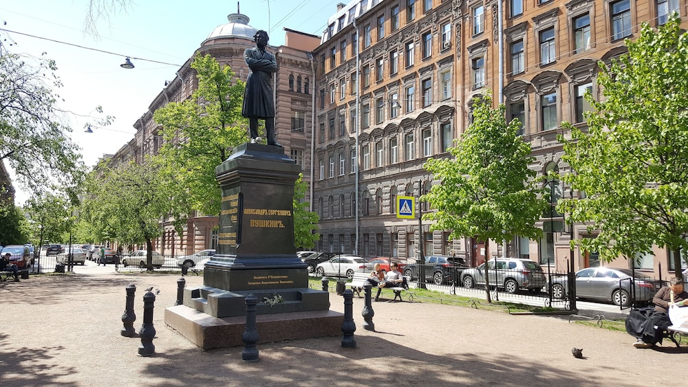 History Apartments