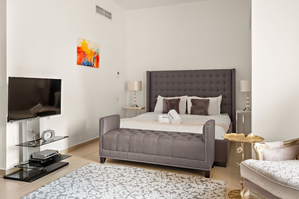 Jumeirah Beach Apartment