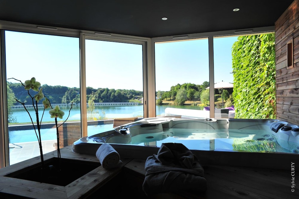 Les Jardins du Lac, The Originals Relais (Relais du Silence) - Property Image 3