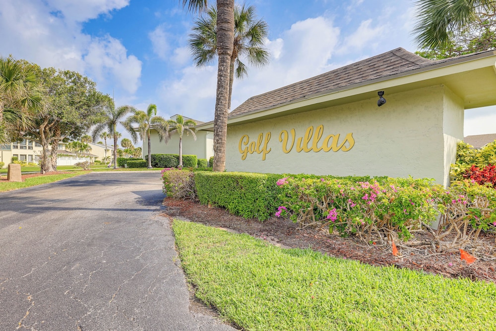 Pool, Golf & Beach Access: Fort Pierce Condo!