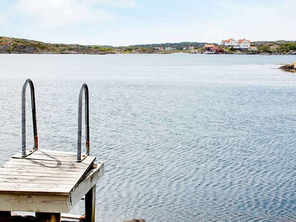 2 Person Holiday Home in Gullholmen view 2