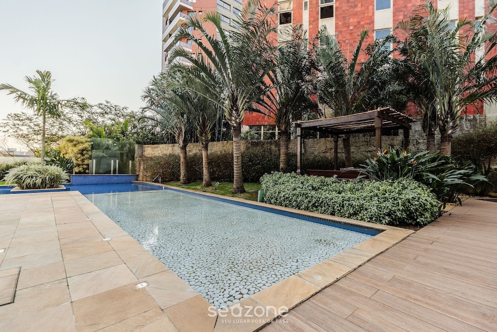 Luxury Loft W/beautiful View in Petropolis Aho1402