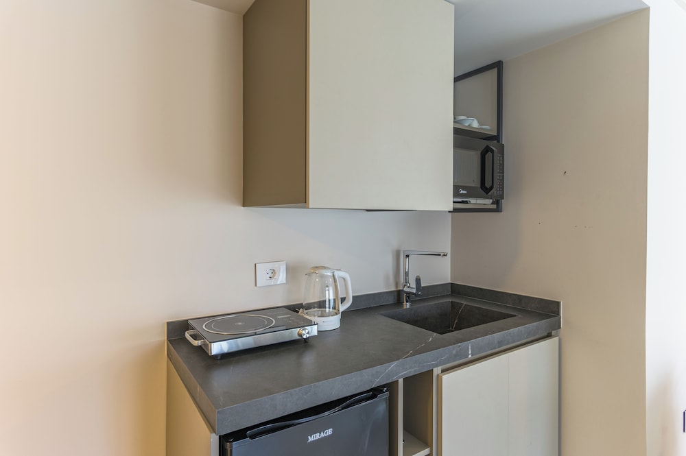 CityZen - Boutique Studios in Achrafieh