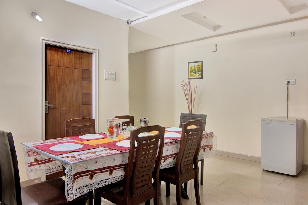 Hyderabad Vacations - OYO 20009 SilverKey Gachibowli - Property Image 1