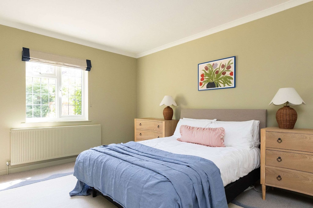 Homely Cottage for 6 Near Chichester Goodwood