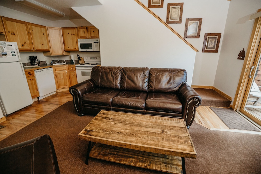Estes Park Condos - Property Image 123