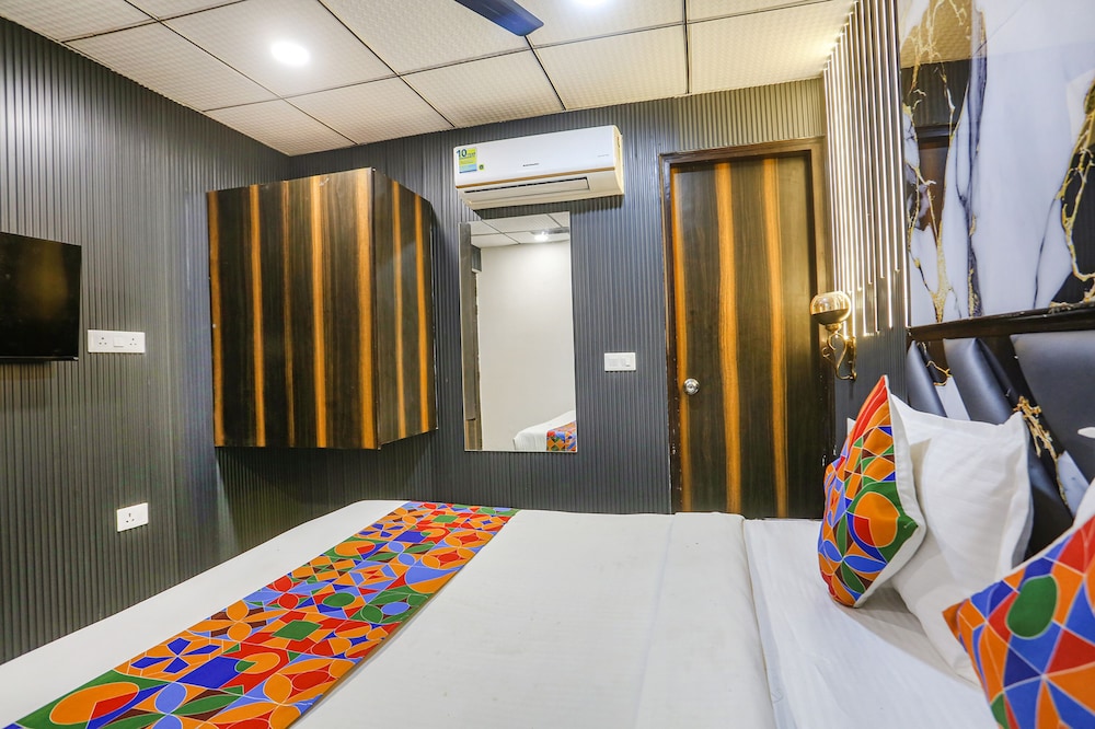 Fabhotel Golden Key