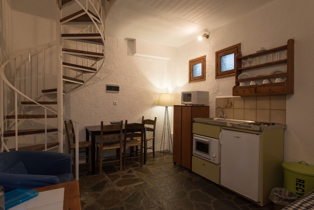 Proimos Maisonnettes