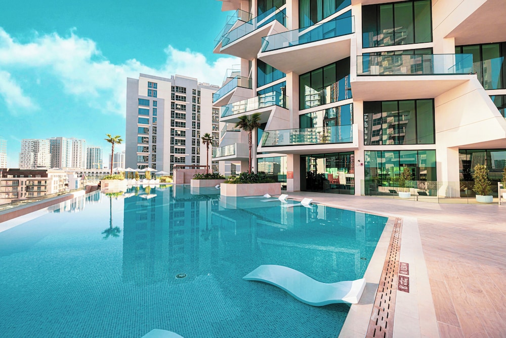 Binghatti Phantom Suites by Hostiva