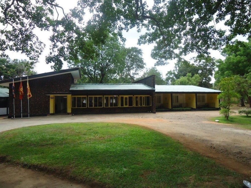 Heritage Medawachchiya Resort