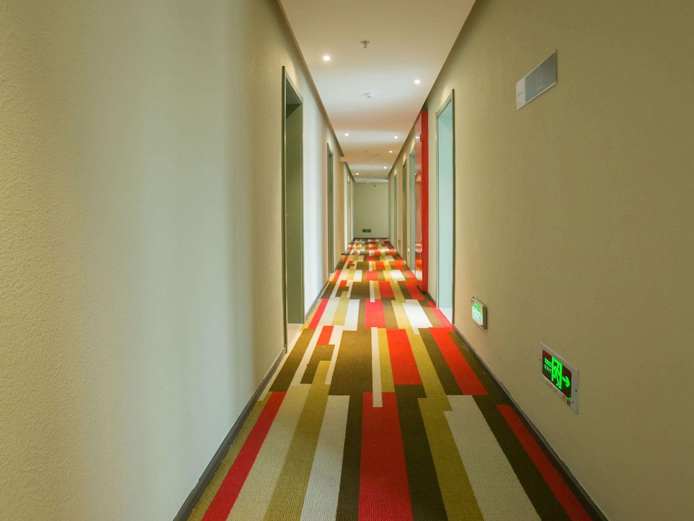 ibis Huaibei Nanli Road Hotel