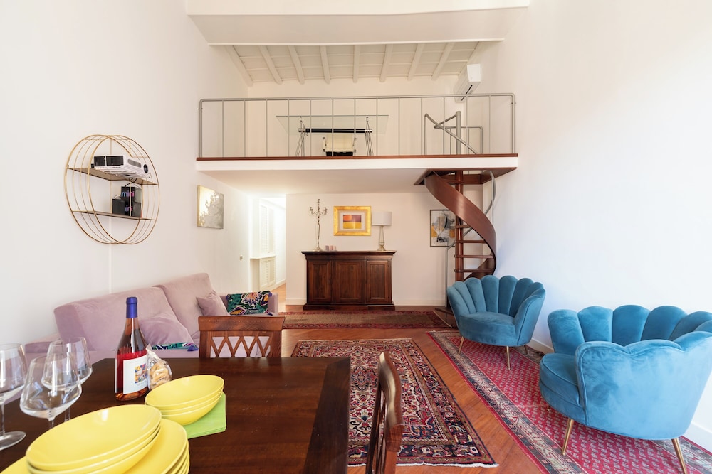Pantheon Apartments