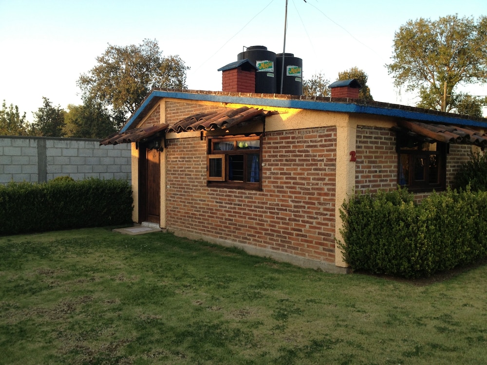 Hotel Cabañas El Muñeco - Image 1