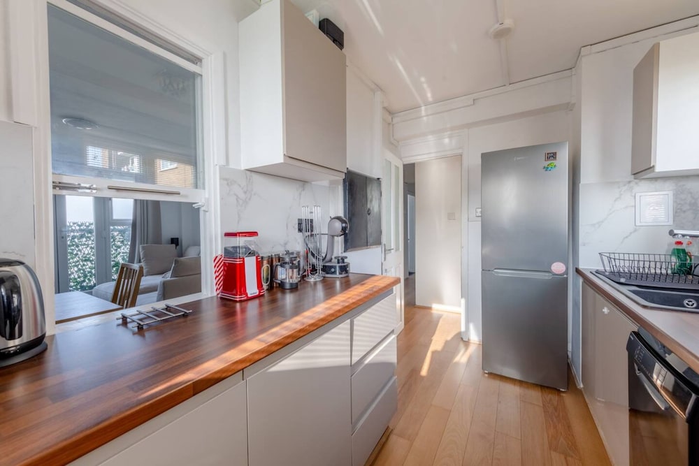 Scenic and Unique 2 Bedroom - Hackney Central
