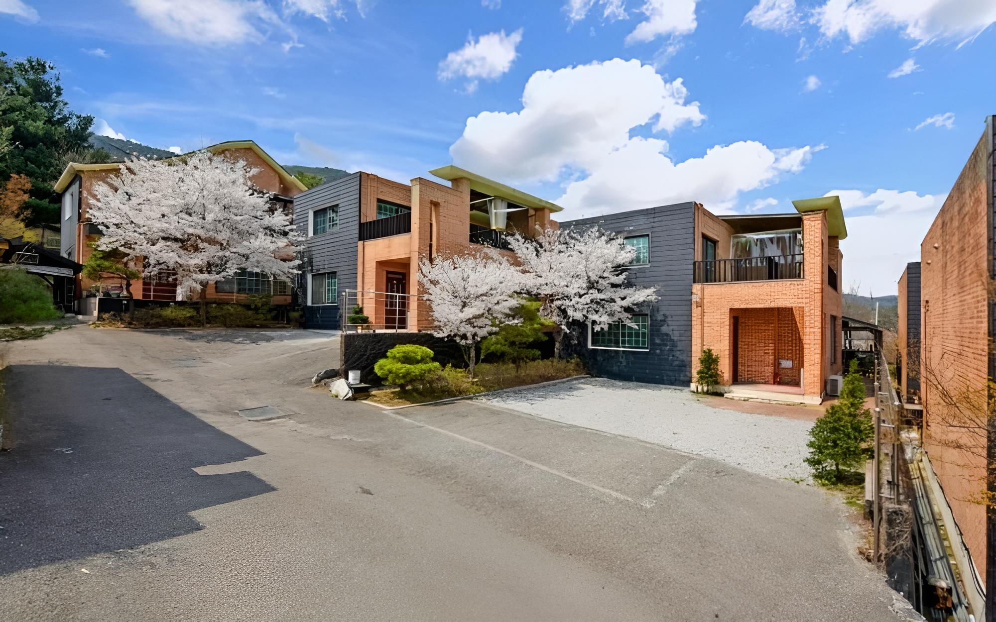 Yesan Jeongdaun Pension view 2
