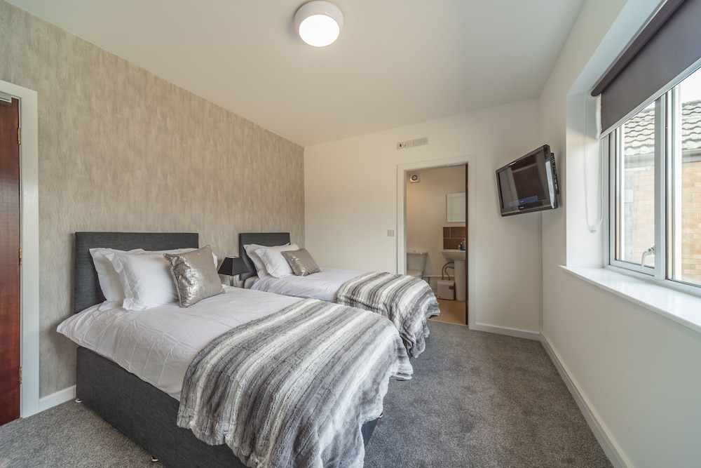 Kirks Korner Hotel