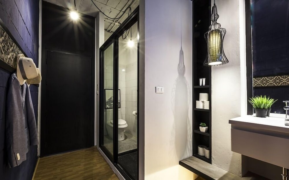 Fulfill Phuket Hostel