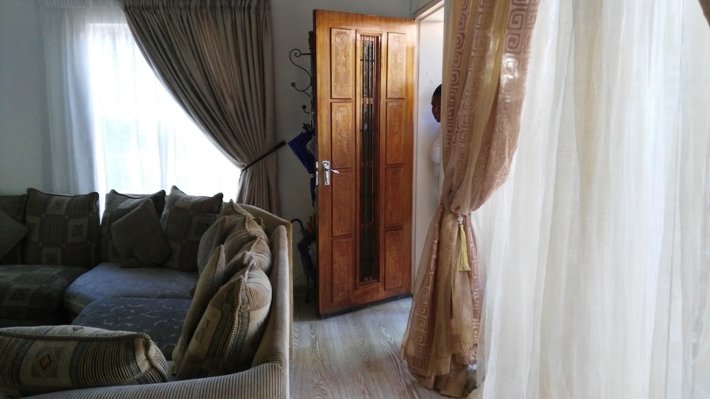Lapeng Home Away from Home view 2